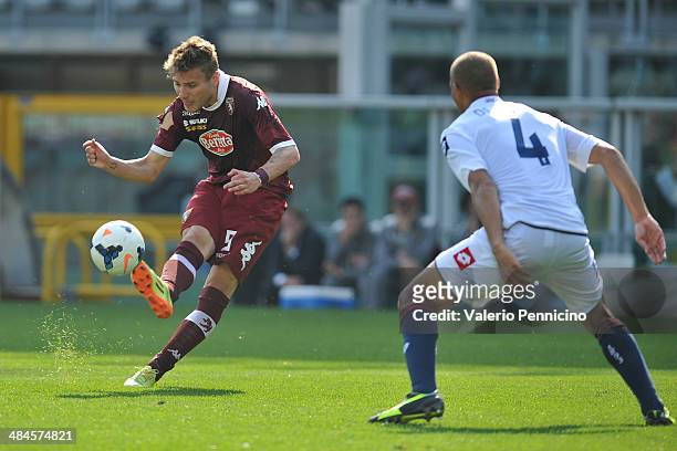 Ciro Immobile of Torino FC scores a goal during the Serie A match between Torino FC and Genoa CFC at Stadio Olimpico di Torino on April 13, 2014 in...