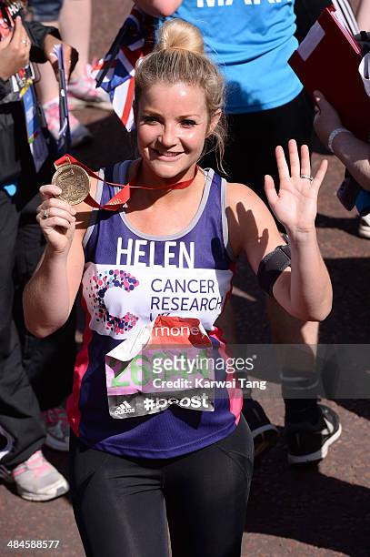 Helen Skelton takes part in the 2014 London Marathon on April 13, 2014 in London, England.