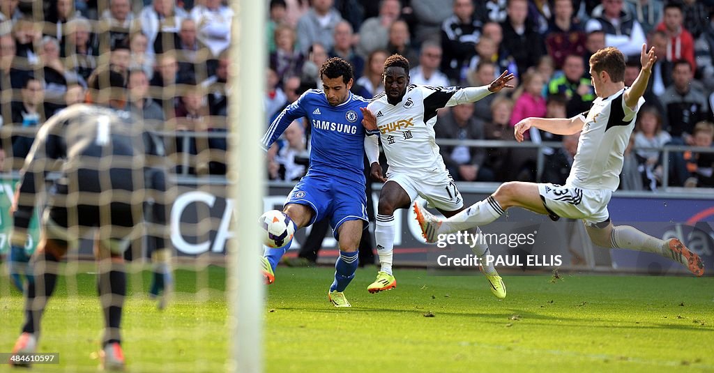 FBL-ENG-PR-SWANSEA-CHELSEA