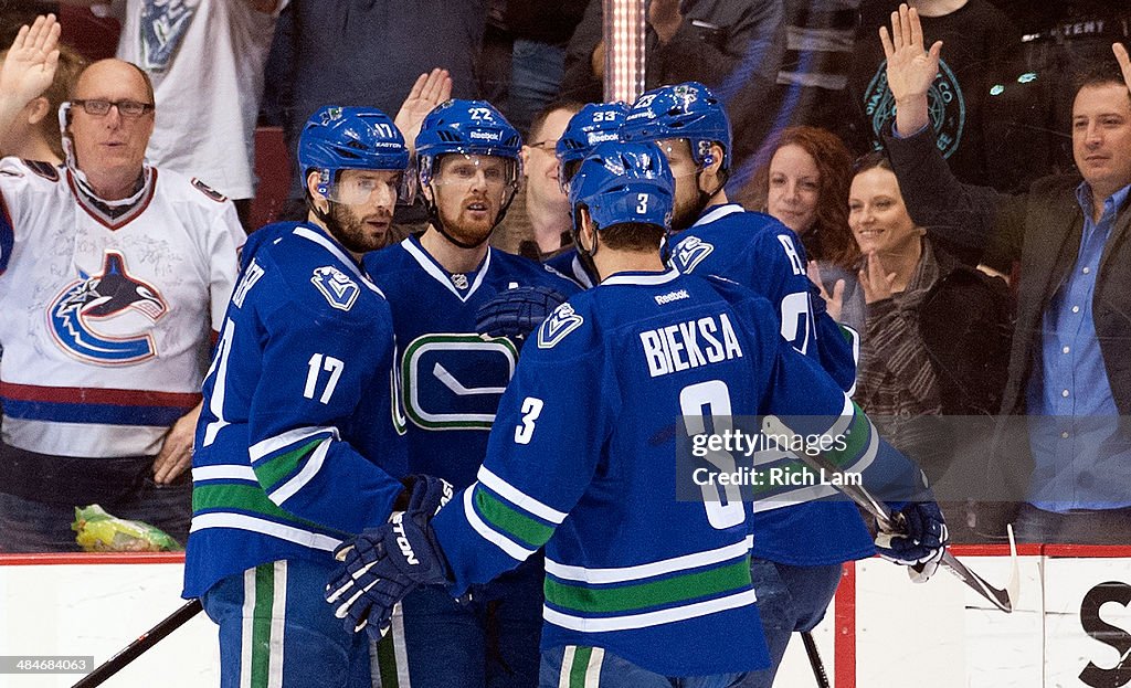 Calgary Flames v Vancouver Canucks