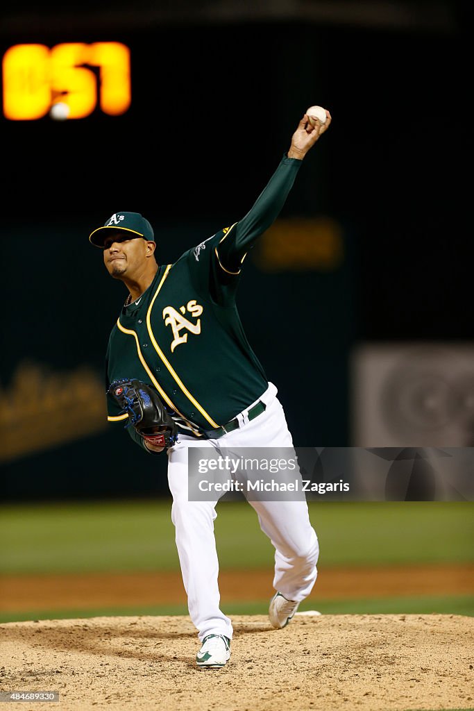 Baltimore Orioles v Oakland Athletics