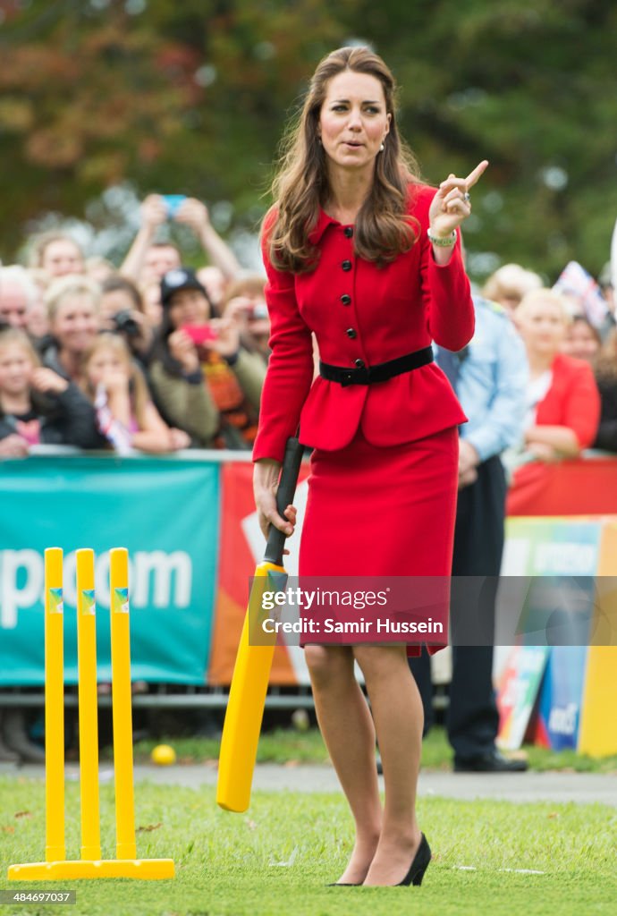 The Duke And Duchess Of Cambridge Tour Australia And New Zealand - Day 8