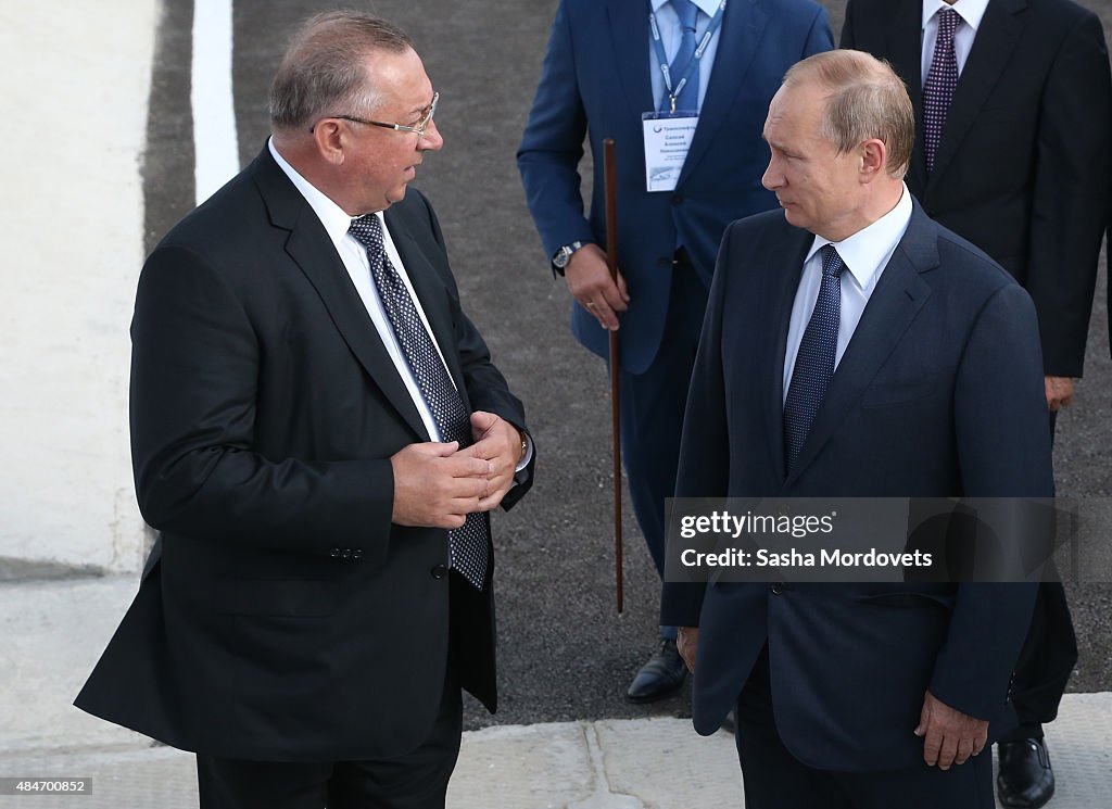 Russian President Vladimir Putin Visits Oil Terminal Shehskharis Of Transneft