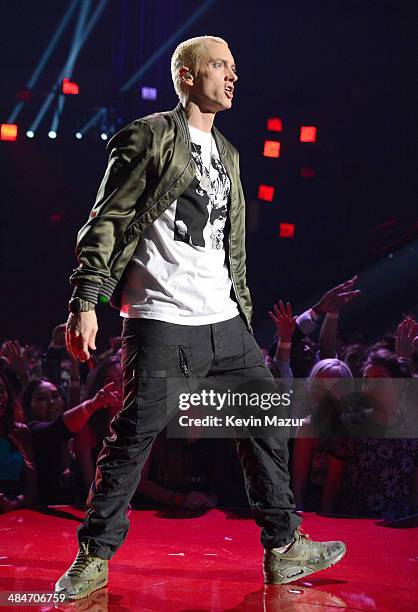 M M The Rapper 338,256 Nokia Theater L A Live Stock Photos, High-Res Pictures, and ...