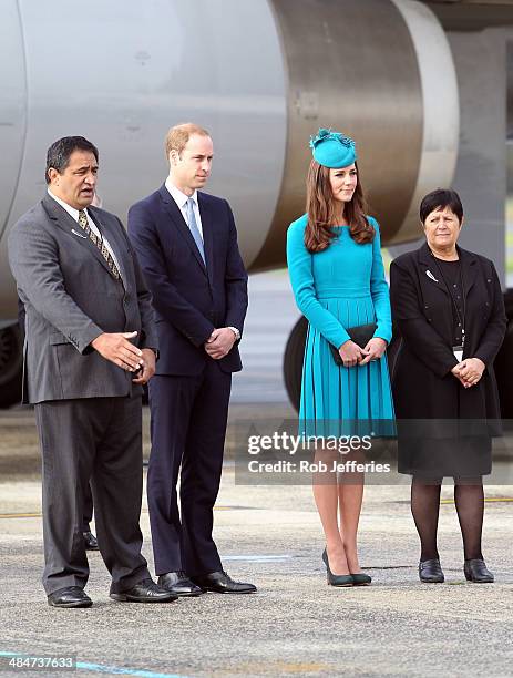 Prince William, Duke of Cambridge and Catherine, Duchess of Cambridge at the official greeting at Dunedin International Airport on April 13, 2014 in...
