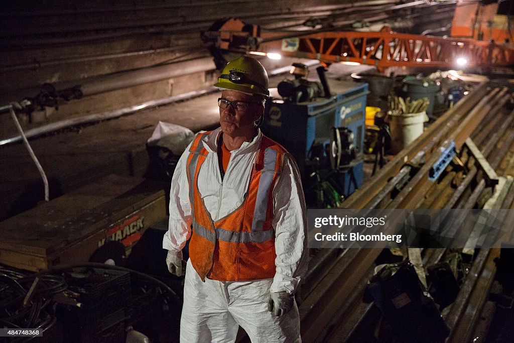 Inside the Hudson Rail Tunnel: Decay, Water and a Power Puzzle