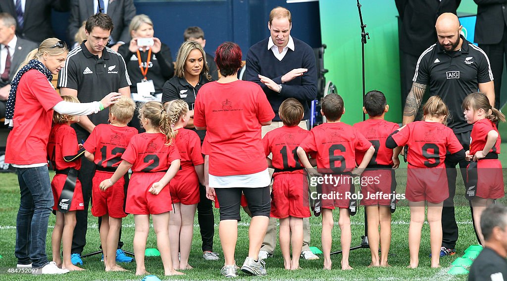 The Duke And Duchess Of Cambridge Tour Australia And New Zealand - Day 7