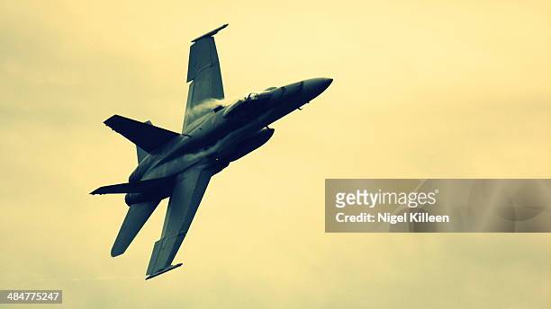 military aeroplane - australian defence force stockfoto's en -beelden