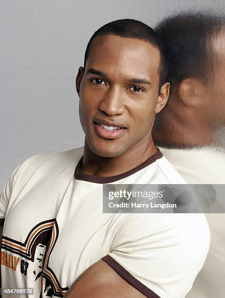 Actor Henry Simmons poses for a portrait in 2004 in Los Angeles, California.