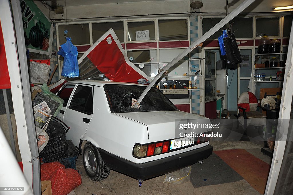 Car crashes greengrocer in Bursa