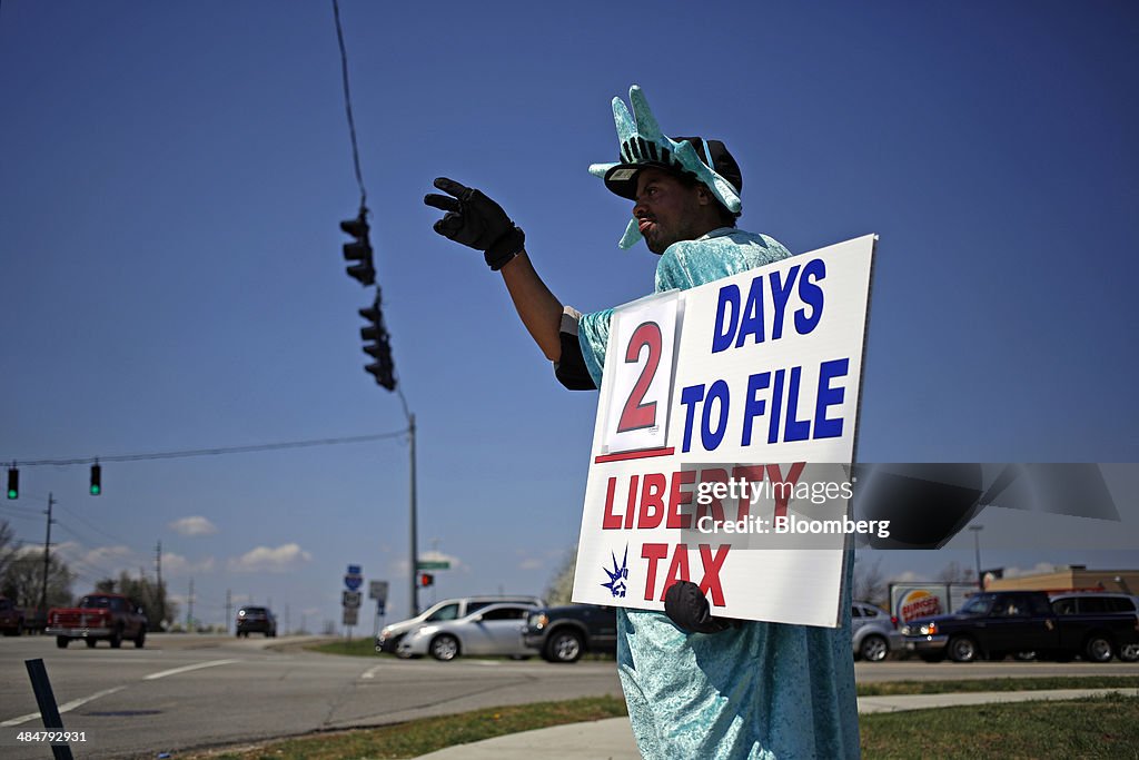 Americans Head To Tax Preparers Ahead Of April 15 Deadline