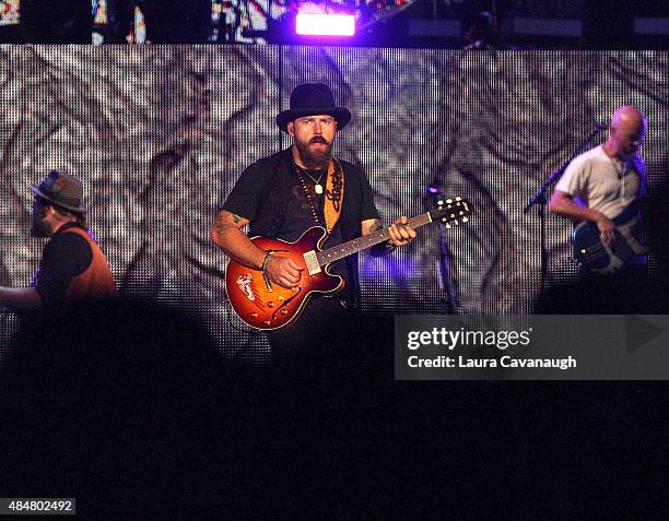 Zac Brown of Zac Brown Band performs in concert at Citi Field on August 21, 2015 in the Queens borough of New York City.