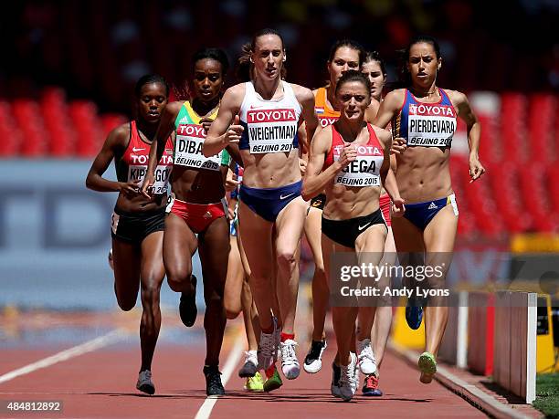 Laura Weightman of Great Britain and Luiza Gega of Albania compete in the Women's 1500 metres heats during day one of the 15th IAAF World Athletics...