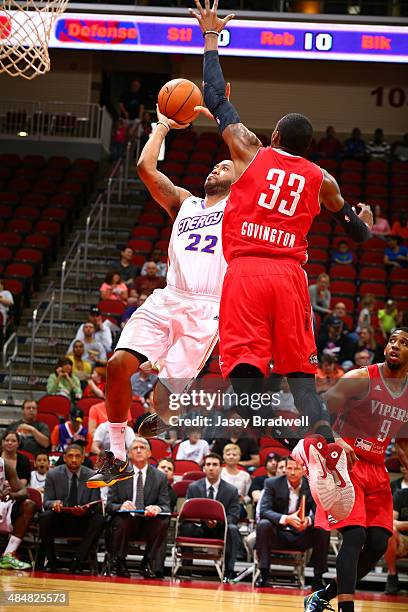 Austin Freeman of the Iowa Energy fdrives to the basket against the Rio Grande Valley Vipers in an NBA D-League game on April 12, 2014 at the Wells...
