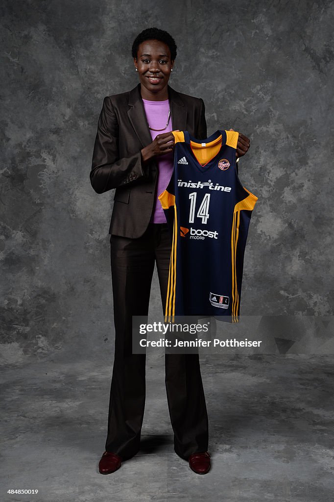 2014 WNBA Draft and Portraits