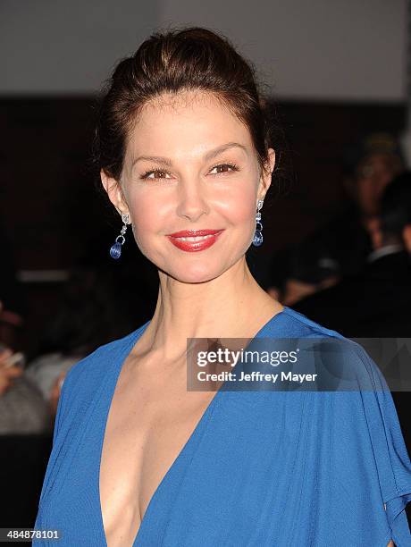 Actress Ashley Judd arrives at the Los Angeles premiere of 'Divergent' at Regency Bruin Theatre on March 18, 2014 in Los Angeles, California.