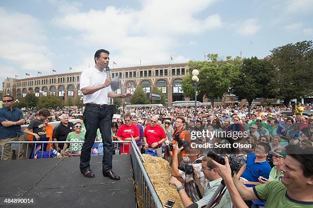 Republican presidential candidate Louisiana Governor Bobby Jindal speaks to visitors at the Iowa State Fair on August 22, 2015 in Des Moines, Iowa....