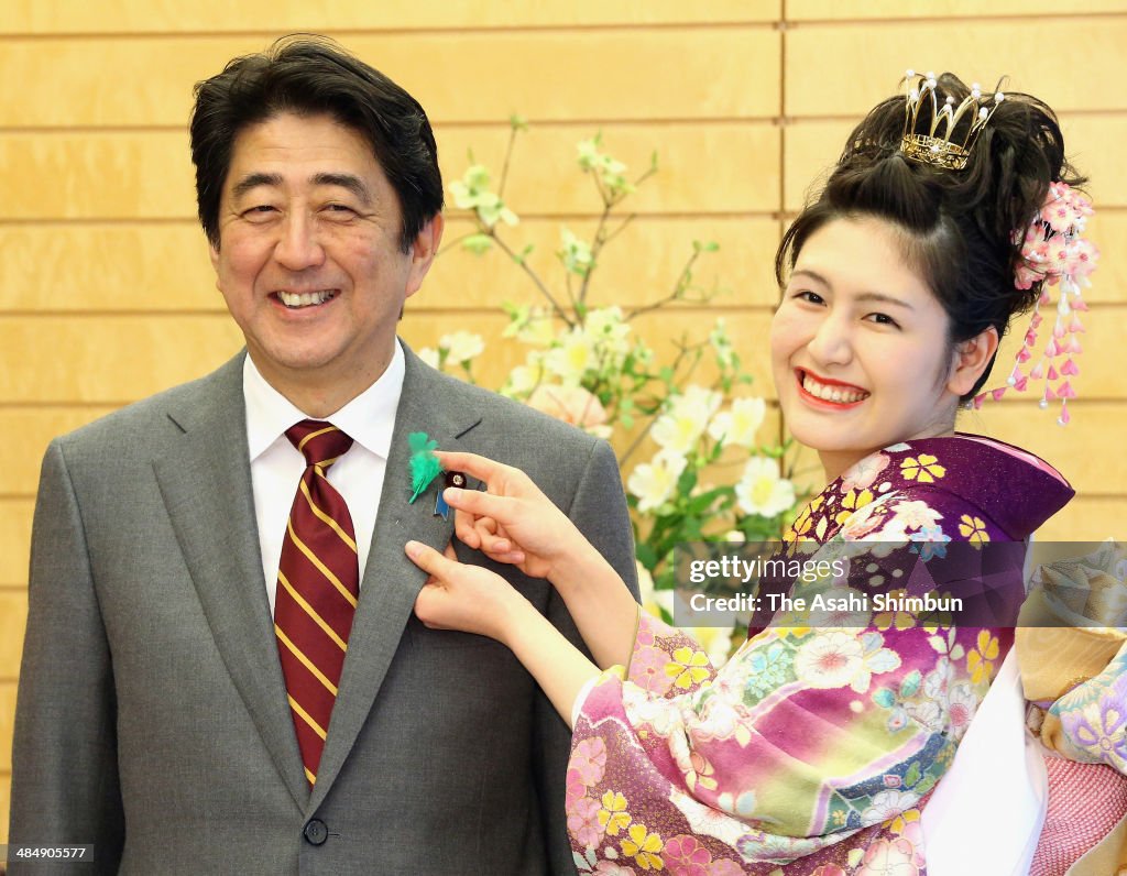 PM Abe Receives Courtesy Call By Cherry Blossom Queen