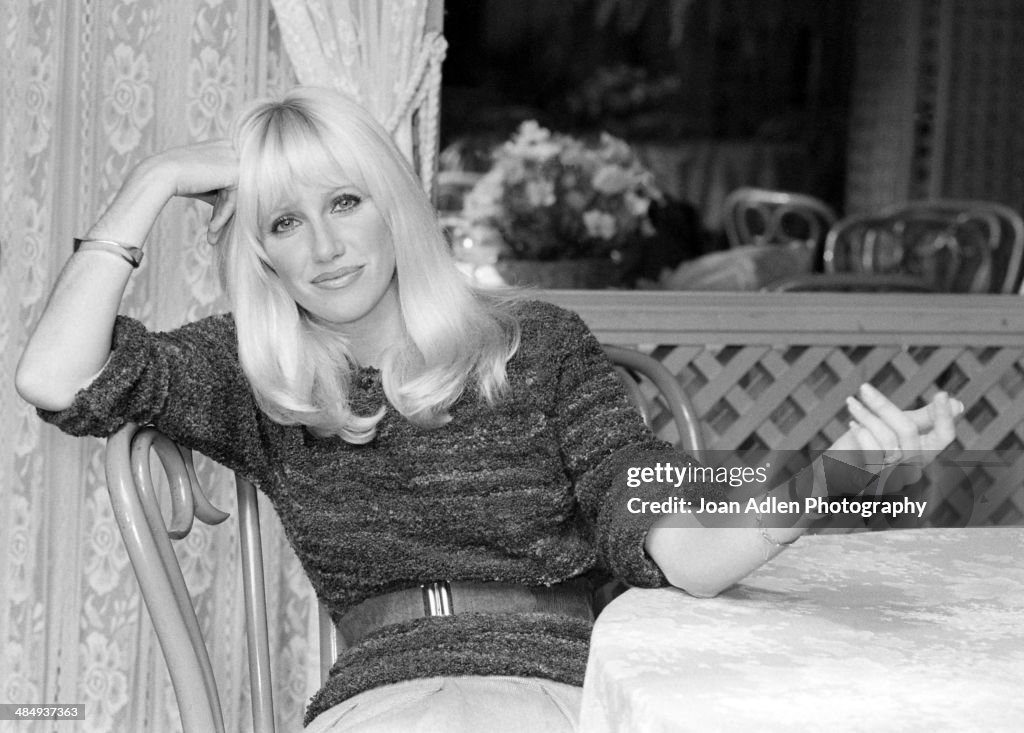Suzanne Somers At Home