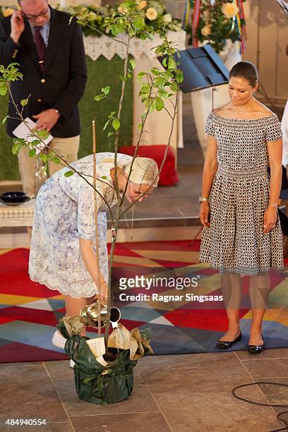 Crown Princess Mette-Marit of Norway and Crown Princess Victoria of Sweden on August 22, 2015 in Stromstad, Sweden.