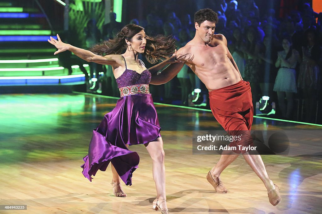 ABC's "Dancing With the Stars" - Season 18 - Week Five