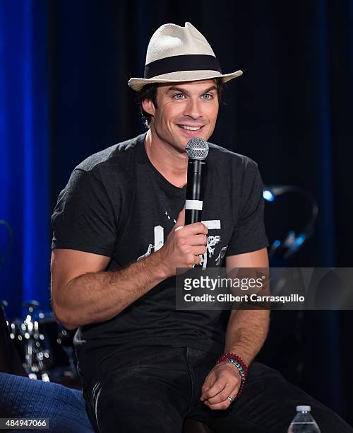Actor Ian Somerhalder attends Wizard World Comic Con Chicago 2015 - Day 3 at Donald E. Stephens Convention Center on August 22, 2015 in Chicago,...
