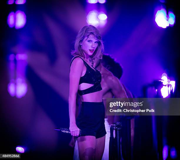 Singer-songwriter Taylor Swift performs onstage during Taylor Swift The 1989 World Tour Live In Los Angeles at Staples Center on August 22, 2015 in...