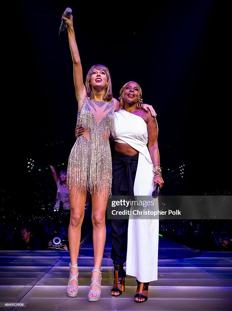 Taylor Swift The 1989 World Tour Live In Los Angeles - Night 2