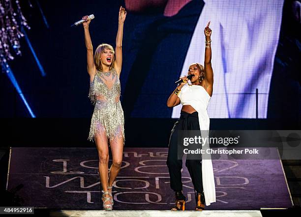 Singer-songwriters Taylor Swift and Mary J. Blige perform onstage during Taylor Swift The 1989 World Tour Live In Los Angeles at Staples Center on...