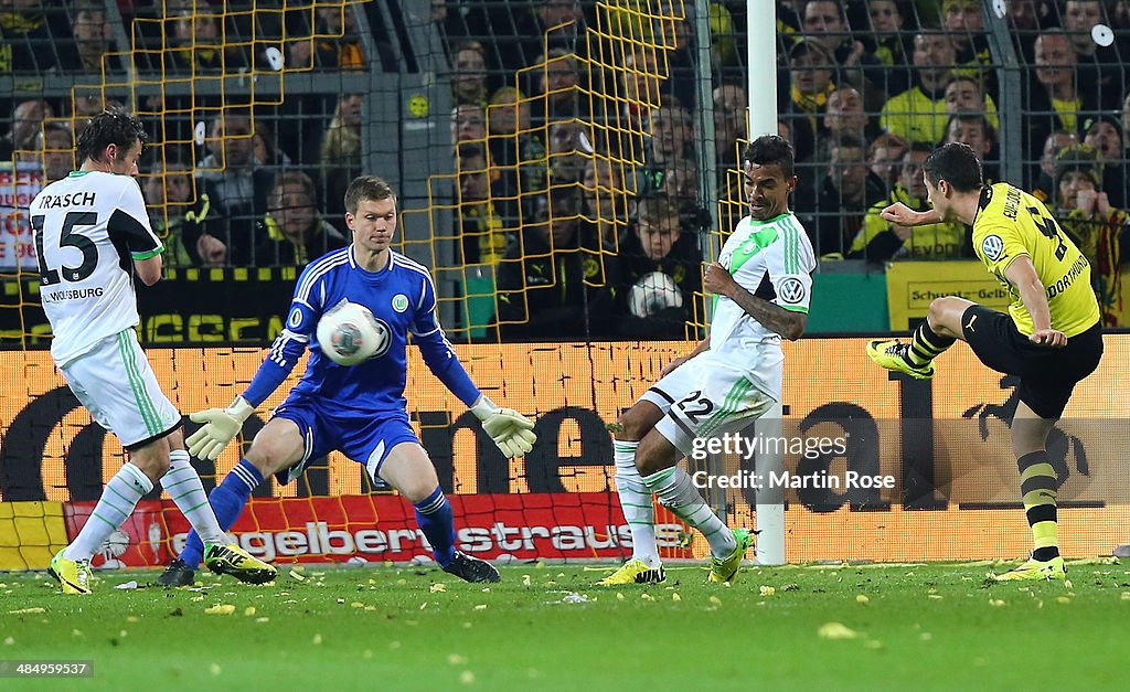 Borussia Dortmund v VfL Wolfsburg - DFB Cup