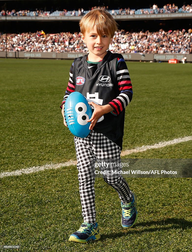 AFL Rd 21 - Carlton v Melbourne