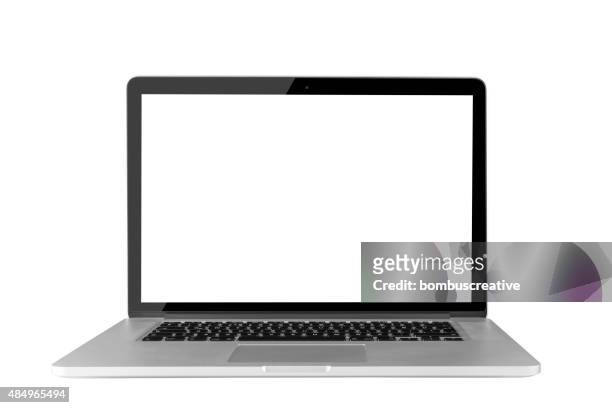 macbook pro con pantalla en blanco de ordenadores y trazado de recorte " - apple macintosh fotografías e imágenes de stock