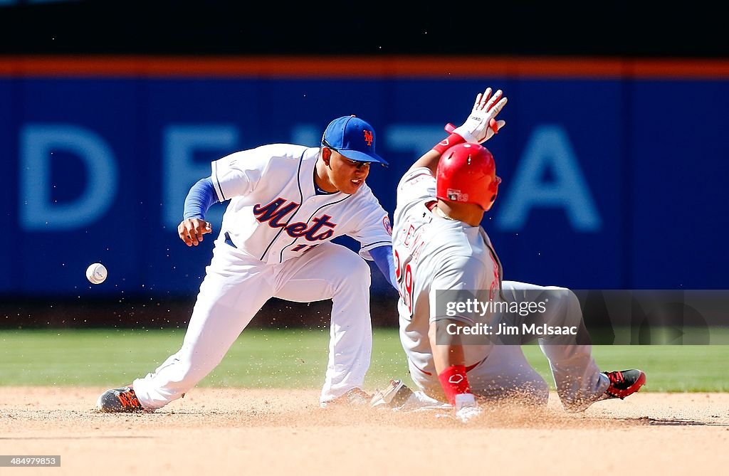 Cincinnati Reds v New York Mets