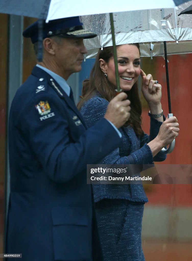 The Duke And Duchess Of Cambridge Tour Australia And New Zealand - Day 10