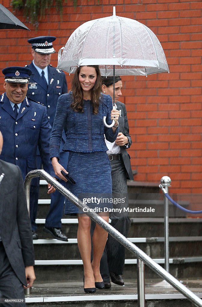 The Duke And Duchess Of Cambridge Tour Australia And New Zealand - Day 10