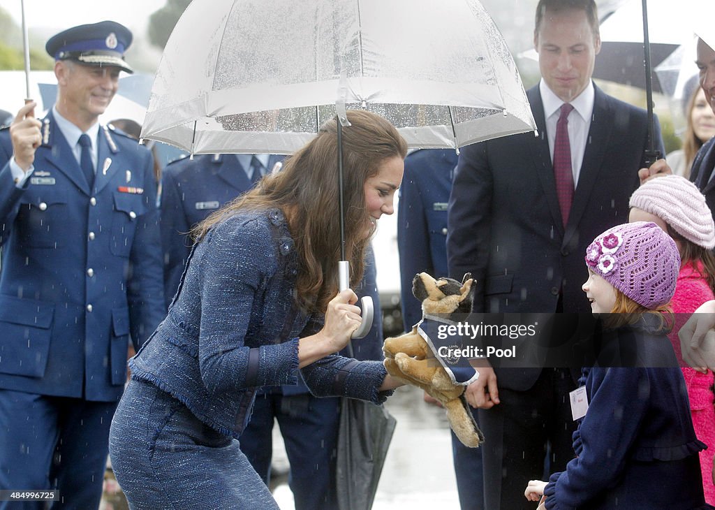 The Duke And Duchess Of Cambridge Tour Australia And New Zealand - Day 10