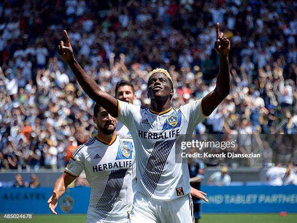 Gyasi Zardes of Los Angeles Galaxy celebrates his goal against New York City FC during the first half at StubHub Center August 23 in Carson,...