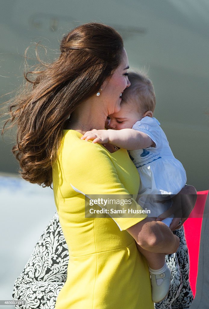 The Duke And Duchess Of Cambridge Tour Australia And New Zealand - Day 10