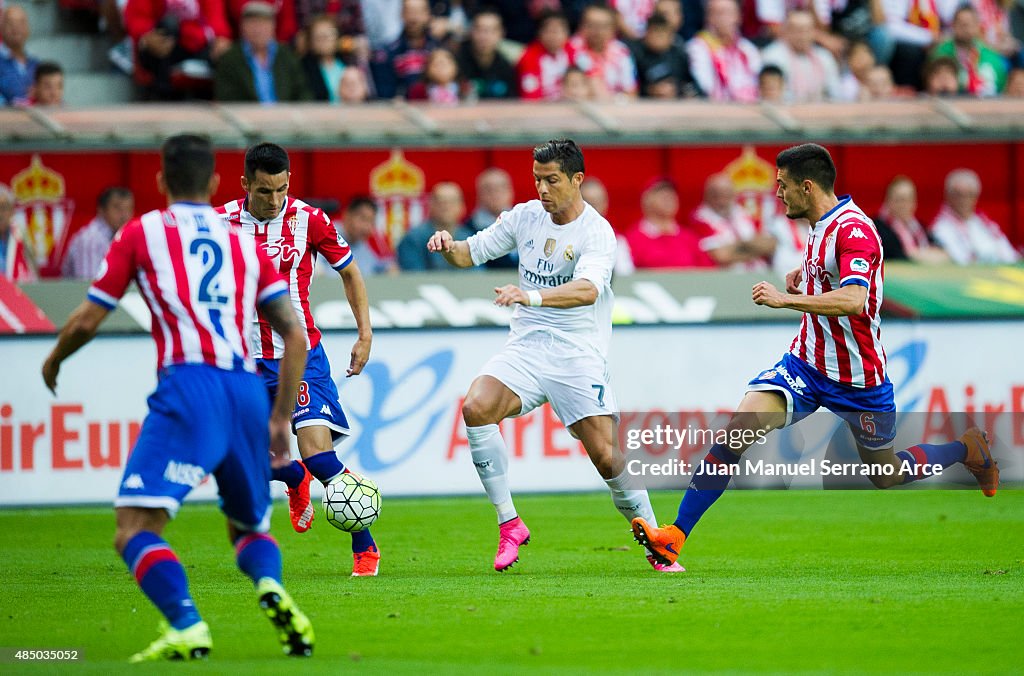 Sporting Gijon v Real Madrid CF - La Liga