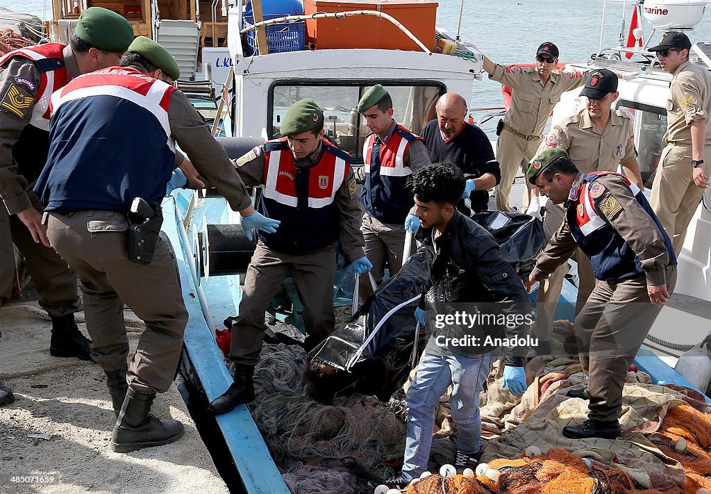 Migrants' boat sinks in the Aegean Sea