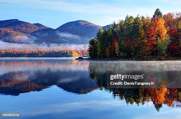 autumn reflection in scenic vermont - autumn lake stock pictures, royalty-free photos & images