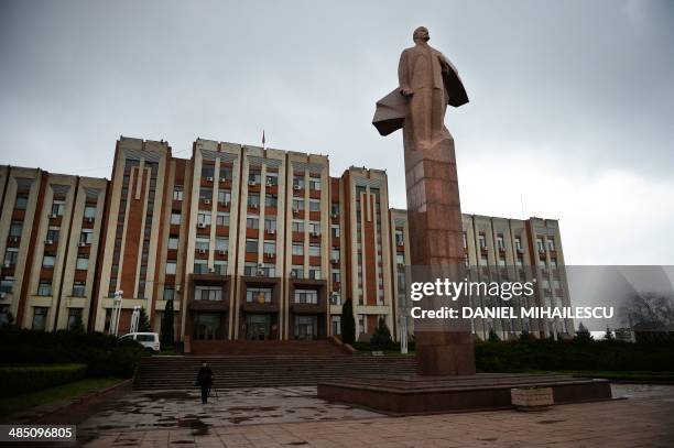 Statue of V.I. Lenin in front of Transdniestr's Parliament building in Tiraspol, the main city of Transdniestr separatist republic of Moldova April...