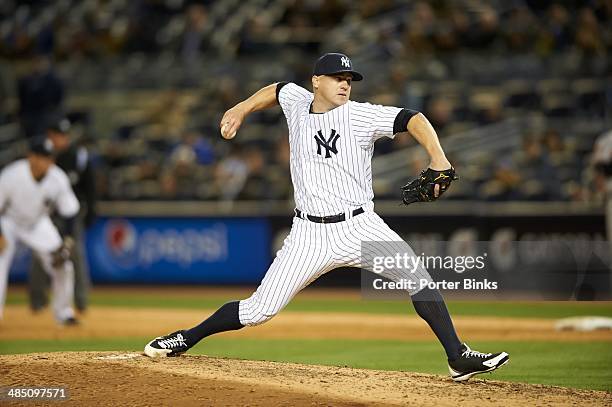 New York Yankees Shawn Kelley in action, pitching vs Baltimore Orioles at Yankee Stadium. Bronx, NY 4/9/2014 CREDIT: Porter Binks