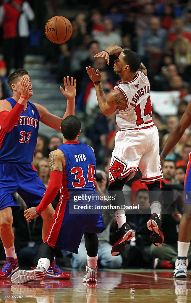 Detroit Pistons v Chicago Bulls