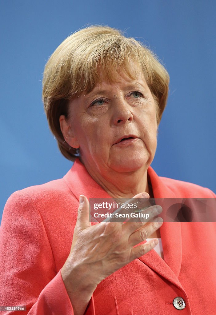 Poroshenko, Merkel And Hollande Meet In Berlin