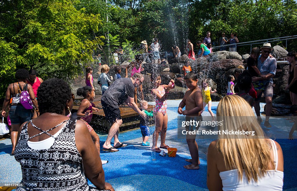 Children Cool Off In A Waterpark Near The Brooklyn Waterfront