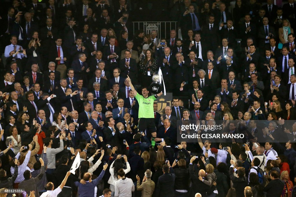 TOPSHOT-FBL-ESP-CUP-BARCELONA-REALMADRID-FINAL