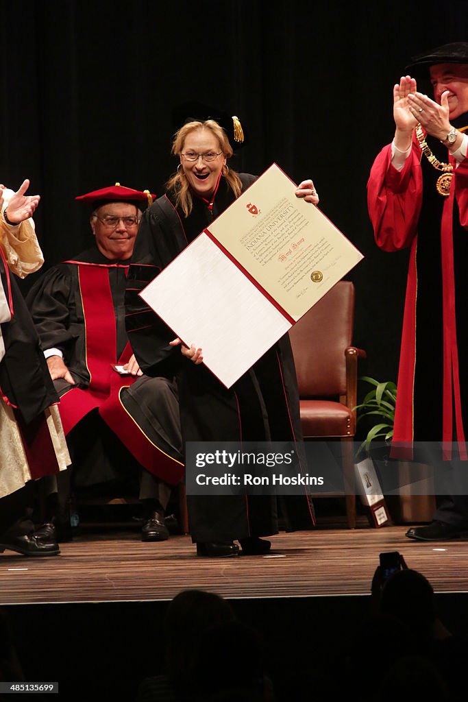 Meryl Streep Receives Honorary Degree From Indiana University