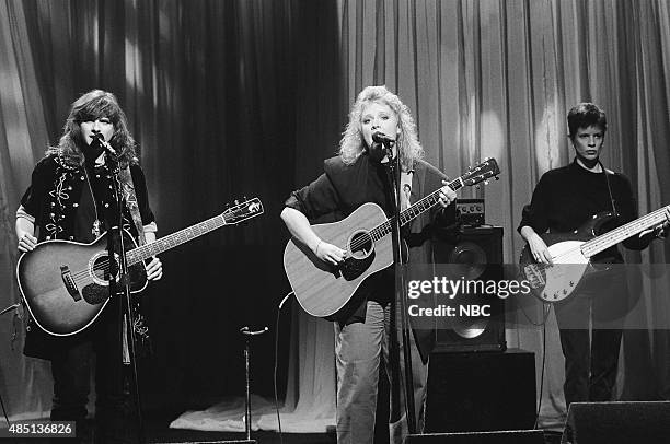 Pictured: Amy Ray, Emily Sailers and Sara Lee of the musical guest Indigo Girls perform on January 23, 1991 --