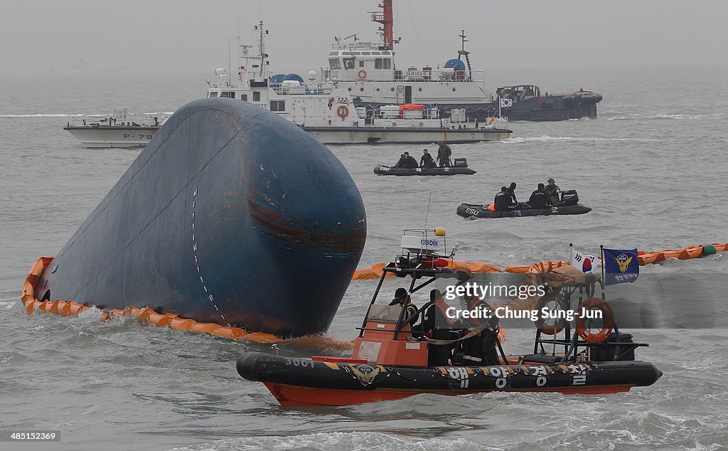 Rescue and Search Continue At The Site Of Ferry Disaster Off South Korea
